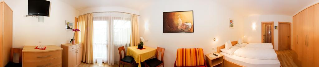 Pizzeria Restaurant Wieser Rasun di Sotto Luaran gambar