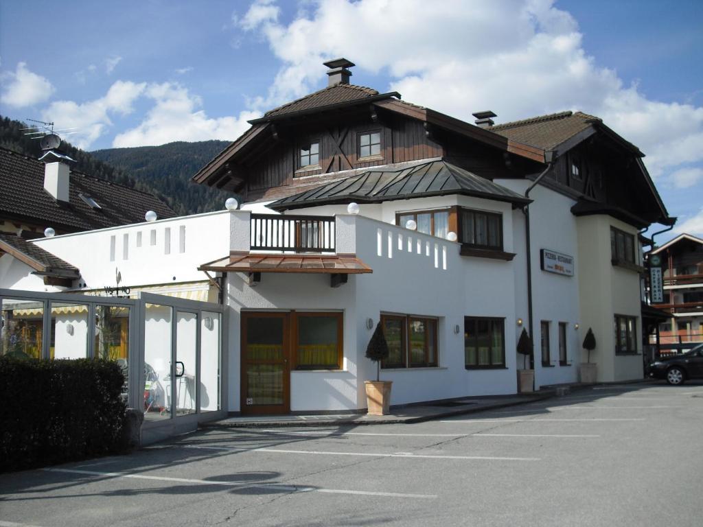 Pizzeria Restaurant Wieser Rasun di Sotto Luaran gambar
